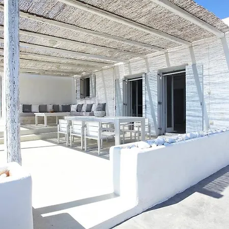 Aousa Kythnos Villa *